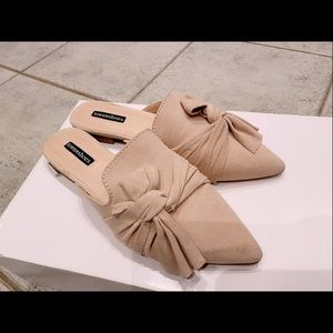 Town Shoes pale pink leather mules
